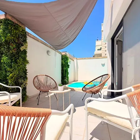 Modern Escape - Close To Beaches & Dining ヴィラ