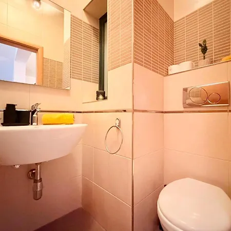 Modern Escape - Close To Beaches & Dining ヴィラ San Ġwann